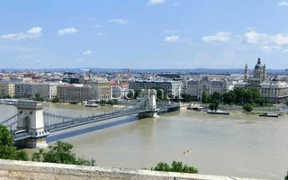 Dozmat - Torony kirándulás Budapestre a Nemzeti Galériába...